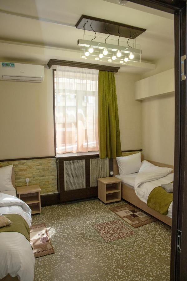 Asa Hotel Ереван Экстерьер фото